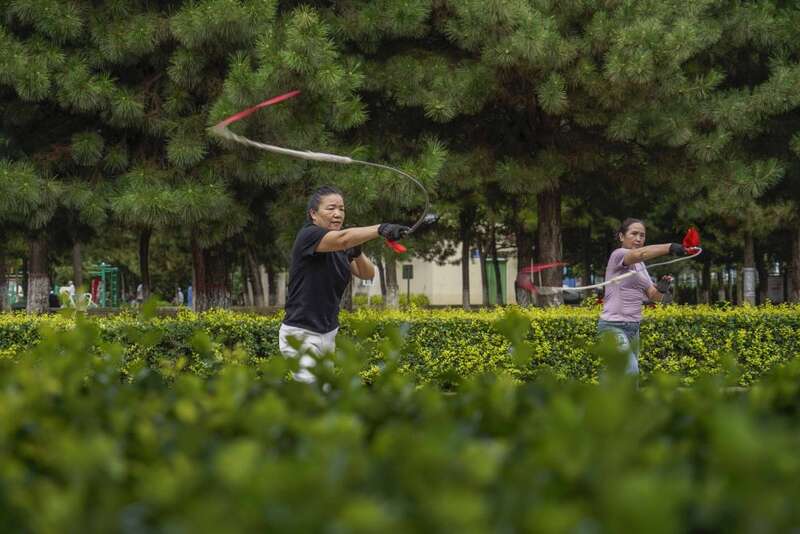 j9九游会真人游戏第一品牌“现代化最重要的指标还是人民健康”——写在第15个全民(图3)