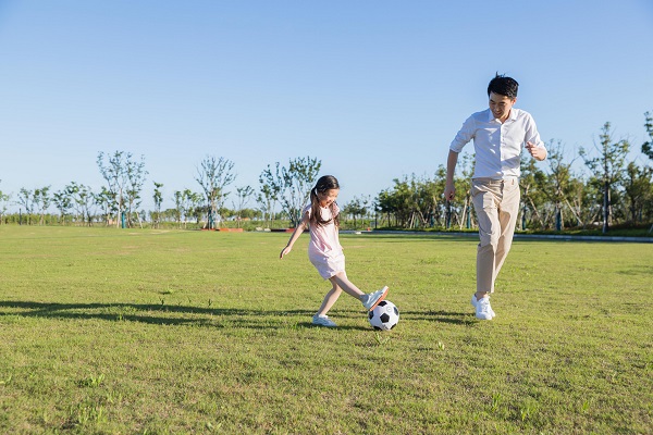 j9九游会真人游戏第一品牌小孩子的运动项目有哪些 适合幼儿的运动项目(图1)