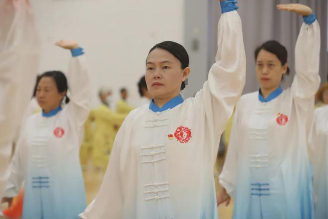 海太协会新队在“庆七一”太极拳健身气功比赛中荣获冠军(图13)